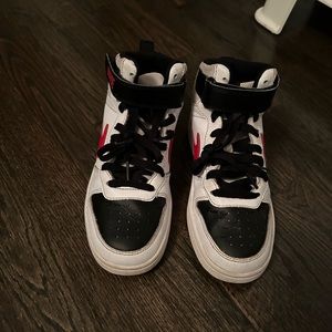 Boys used Nike sneakers